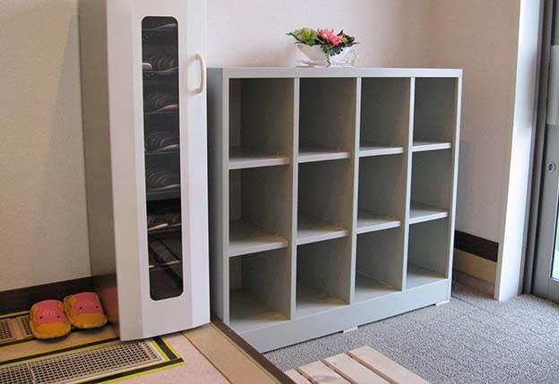 松山市「東洋整骨院」入口 松山市「東洋整骨院」入口